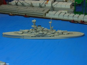 Hiei Hersteller Neptun 1205 1:1250 Schiffsmodell 